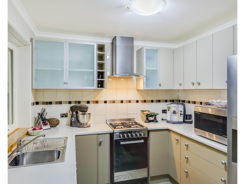 16 Athena Place, Epping VIC 3076