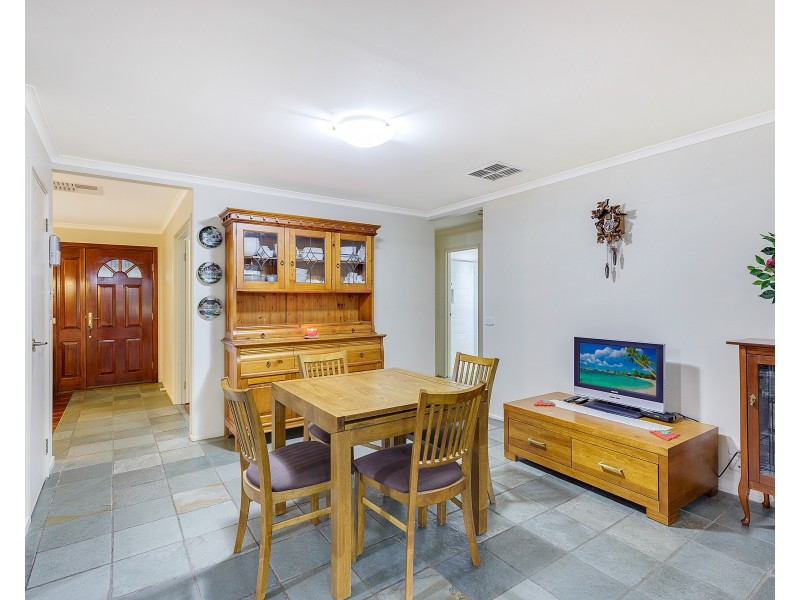 16 Athena Place, Epping VIC 3076