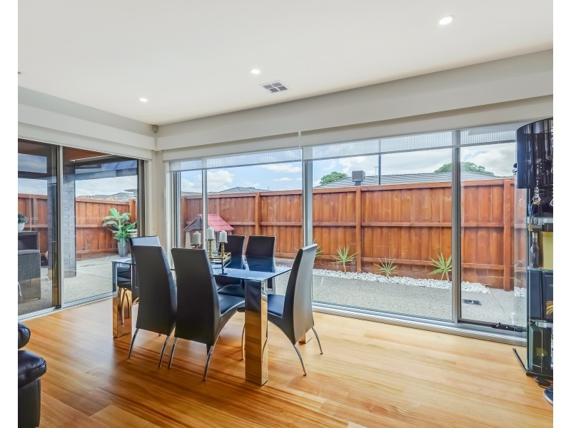 10 Buckley Street, Doreen VIC 3754