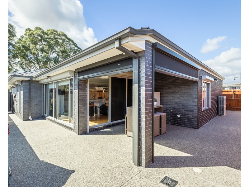 10 Buckley Street, Doreen VIC 3754