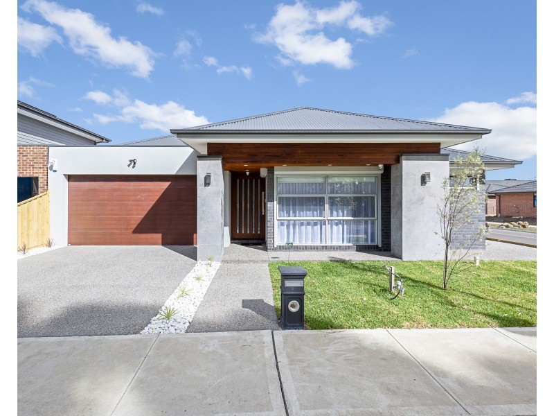 10 Buckley Street, Doreen VIC 3754