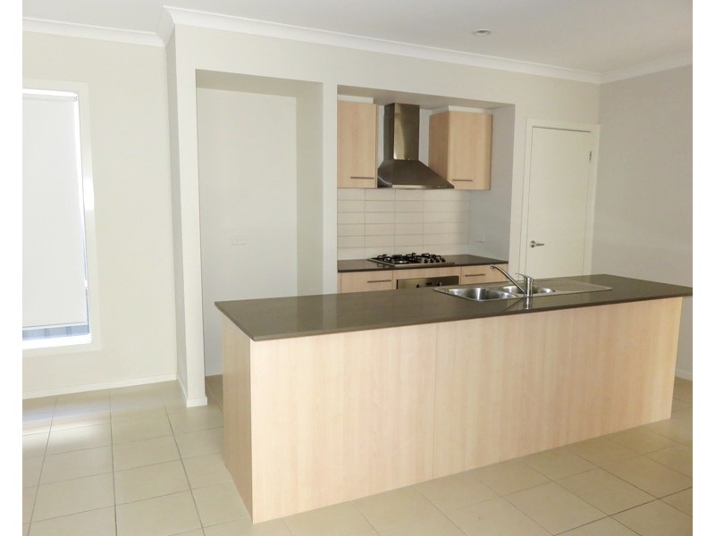 3 Blaimore Way, Mernda VIC 3754