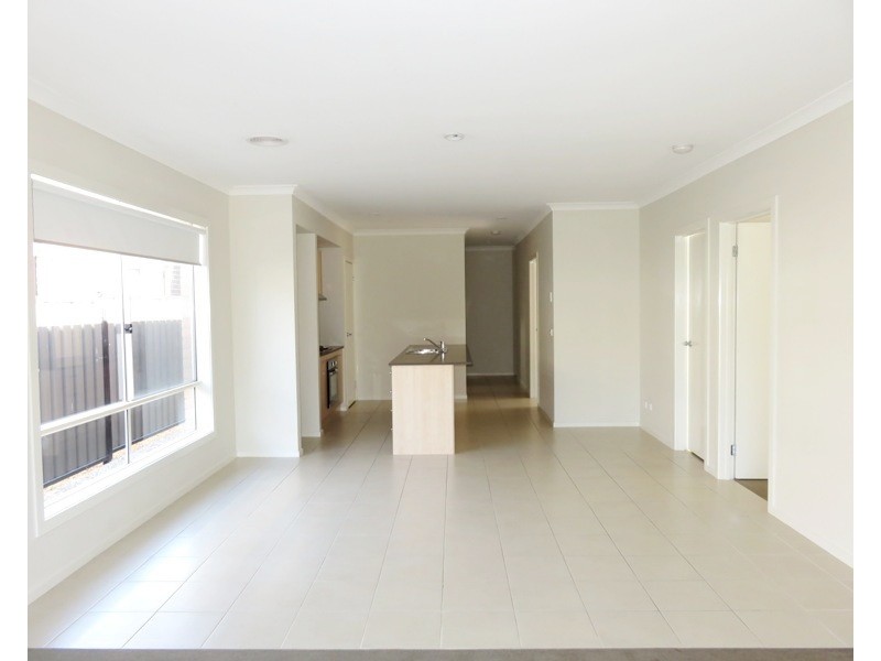3 Blaimore Way, Mernda VIC 3754