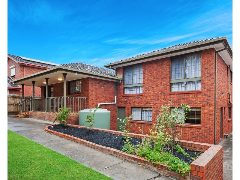 42 Edmund Rice Parade, Watsonia North VIC 3087