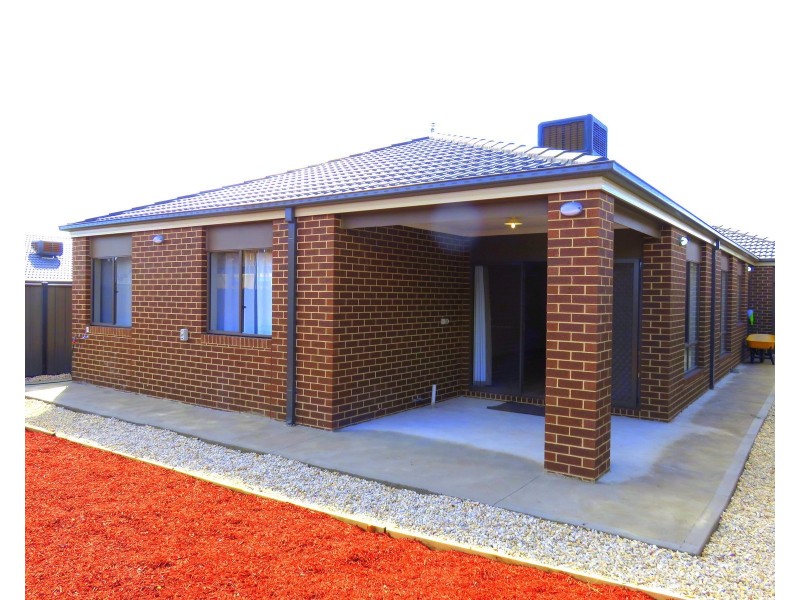 10 Mattamber Road, Wollert VIC 3750