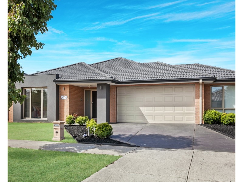5 Faith Road, Craigieburn VIC 3064