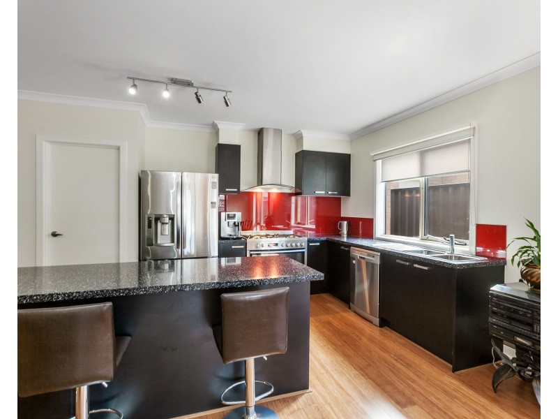 5 Faith Road, Craigieburn VIC 3064