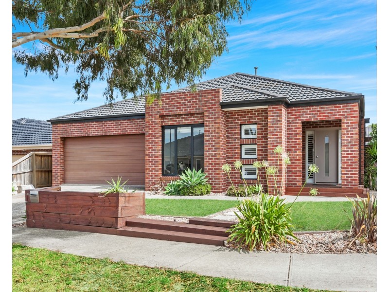 32 Echuca Way, Epping VIC 3076