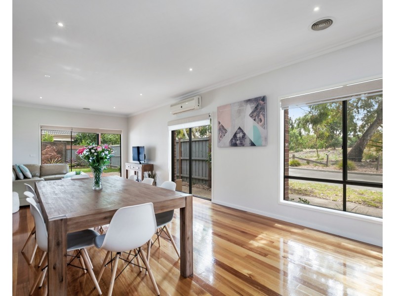 32 Echuca Way, Epping VIC 3076