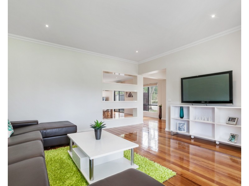 32 Echuca Way, Epping VIC 3076