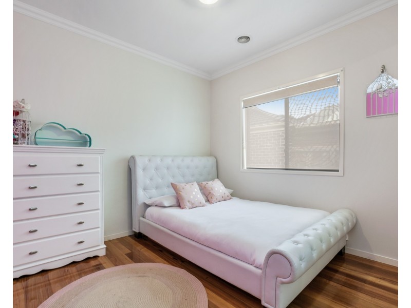 32 Echuca Way, Epping VIC 3076