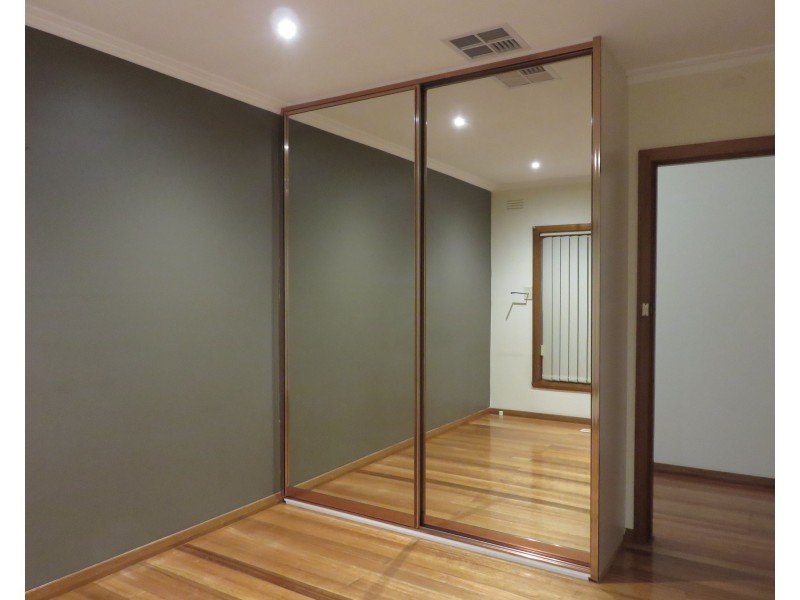 121 Kingsway Drive, Lalor VIC 3075