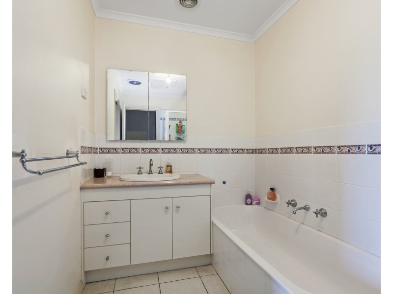 4/31 Loxton Terrace, Epping VIC 3076