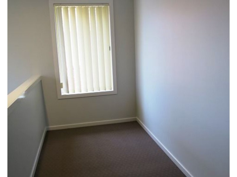 13 Pace Circuit, South Morang VIC 3752
