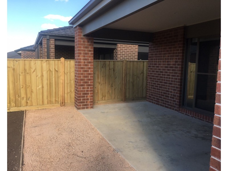 22 Bendigo Street, Mickleham VIC 3064