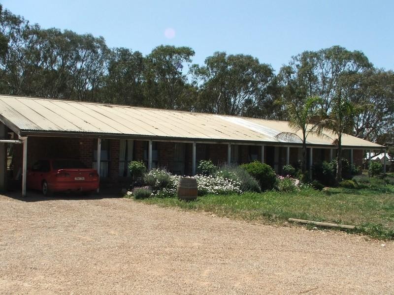 1395 Donnybrook Road, Woodstock VIC 3751