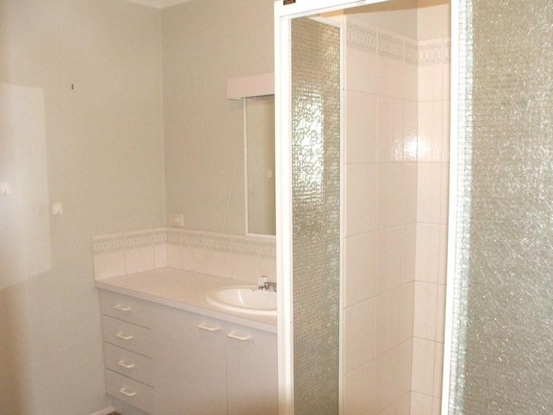 15/2 Gremel Road, Reservoir VIC 3073