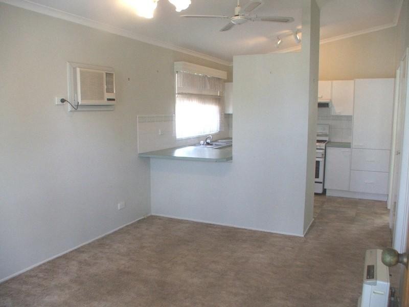 15/2 Gremel Road, Reservoir VIC 3073