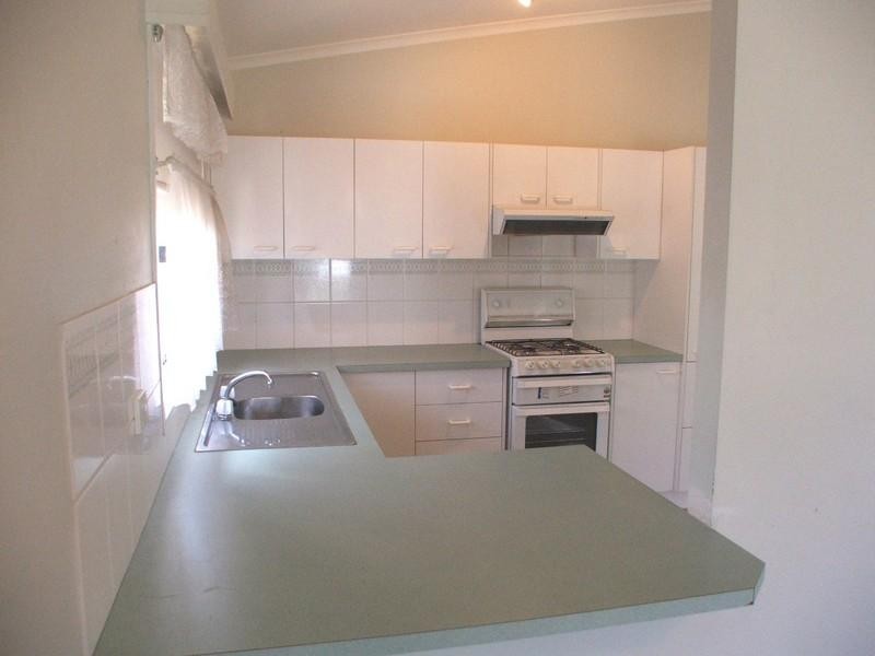 15/2 Gremel Road, Reservoir VIC 3073