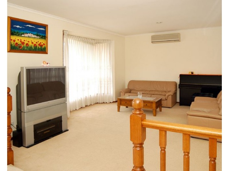 17 Lionheart Court, Epping VIC 3076