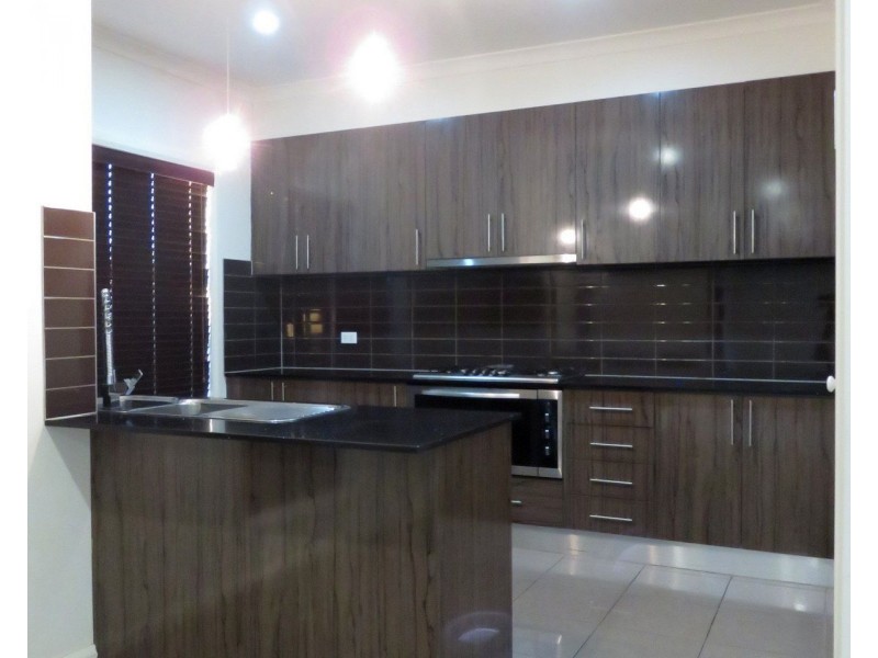 10 Bancroft Street, Wollert VIC 3750