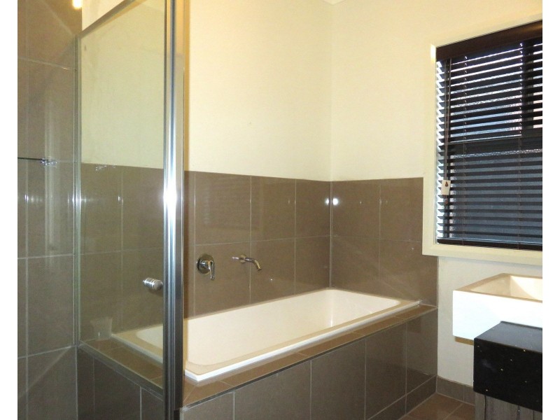 10 Bancroft Street, Wollert VIC 3750