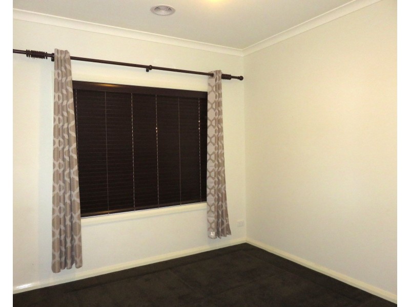 10 Bancroft Street, Wollert VIC 3750