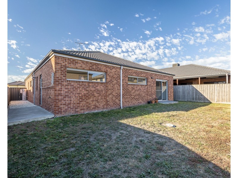 49 Wuchatsch Avenue, Epping VIC 3076