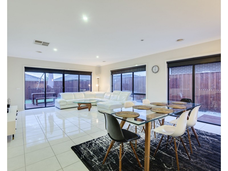 14 Lucindale Road, Wollert VIC 3750