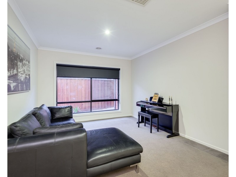 14 Lucindale Road, Wollert VIC 3750