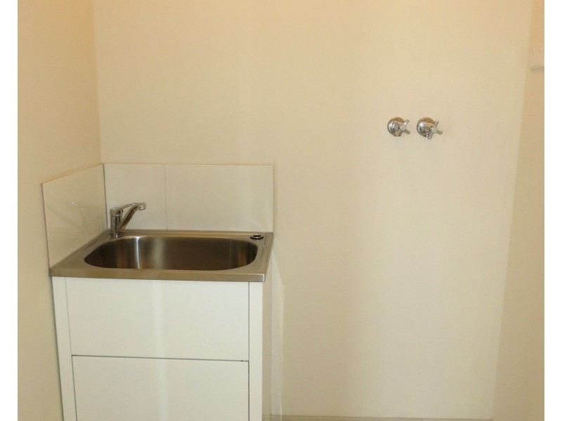 3/8 Prince Andrew Avenue, Lalor VIC 3075