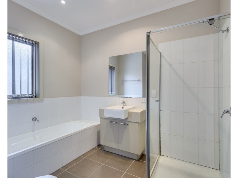 1/52 Miranda Road, Reservoir VIC 3073