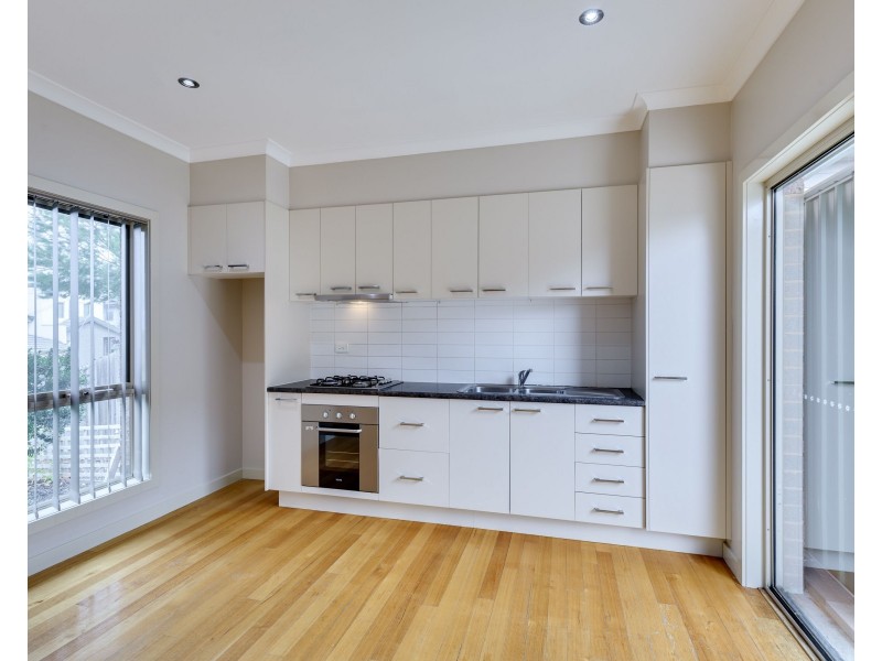 1/52 Miranda Road, Reservoir VIC 3073