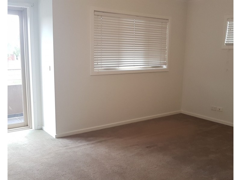 8 Chatsworth Avenue, Mernda VIC 3754