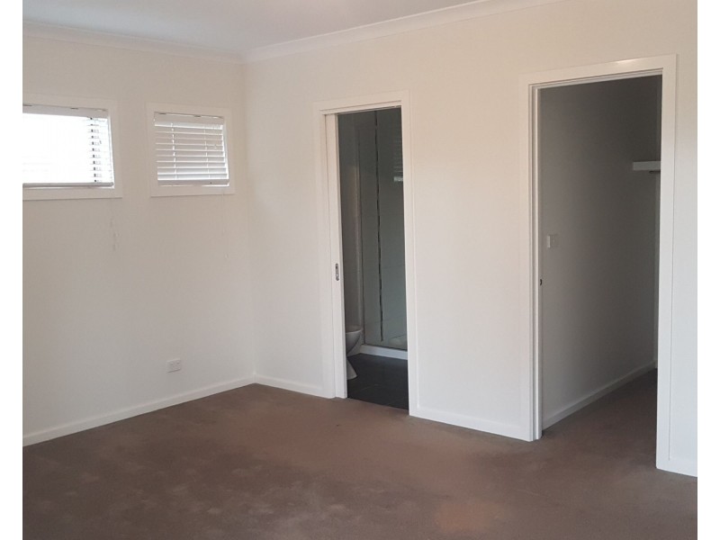 8 Chatsworth Avenue, Mernda VIC 3754