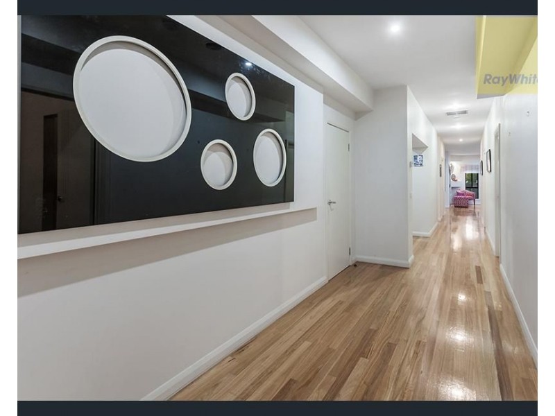 29 Somersby Road, Craigieburn VIC 3064