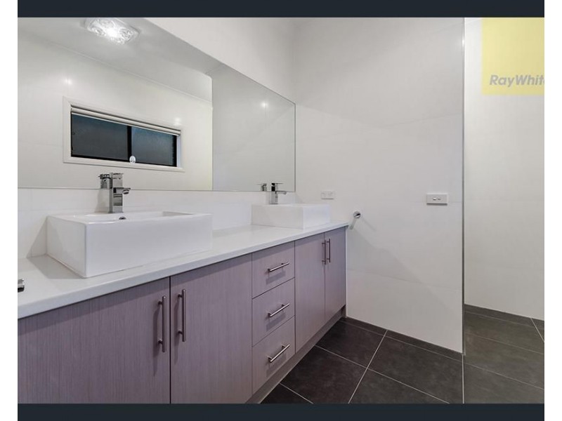 29 Somersby Road, Craigieburn VIC 3064