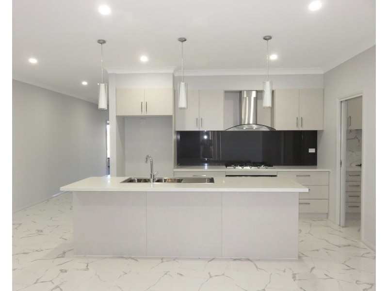 240 Harvest Home Road, Epping VIC 3076