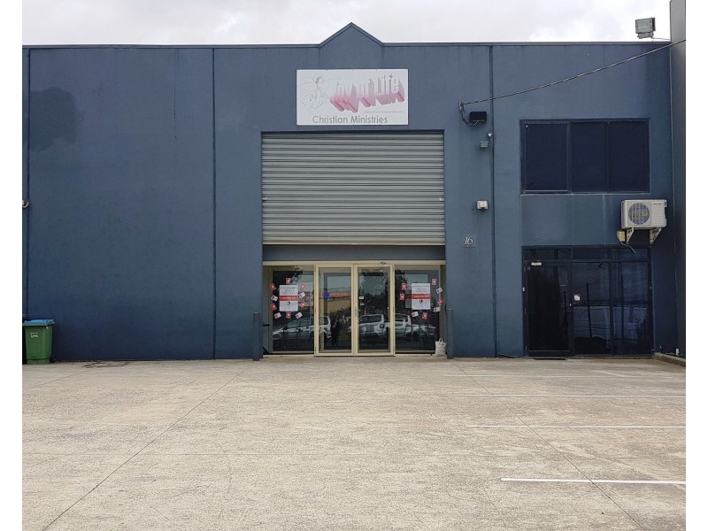 16 Rushwood Drive, Craigieburn VIC 3064