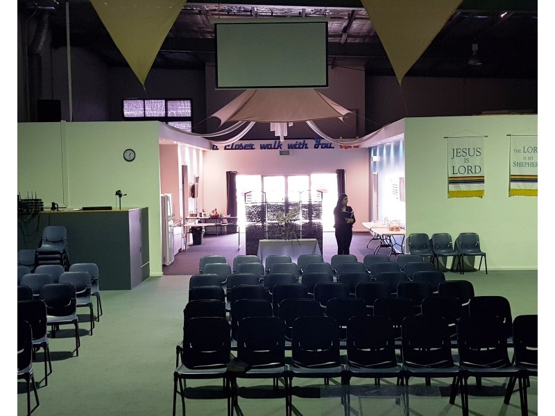 16 Rushwood Drive, Craigieburn VIC 3064