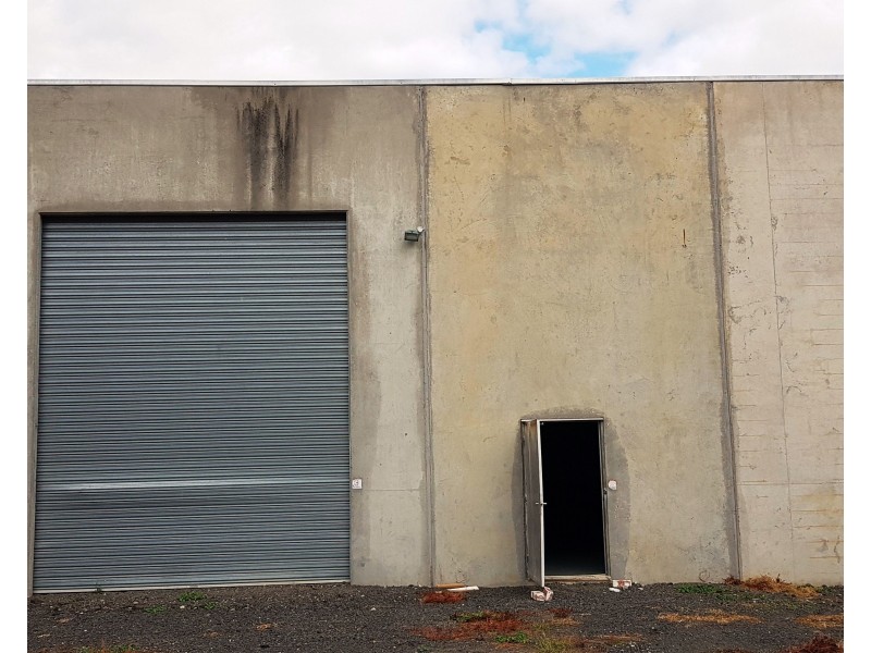 16 Rushwood Drive, Craigieburn VIC 3064