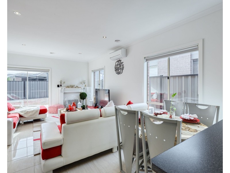 50 Moor Park Drive, Craigieburn VIC 3064