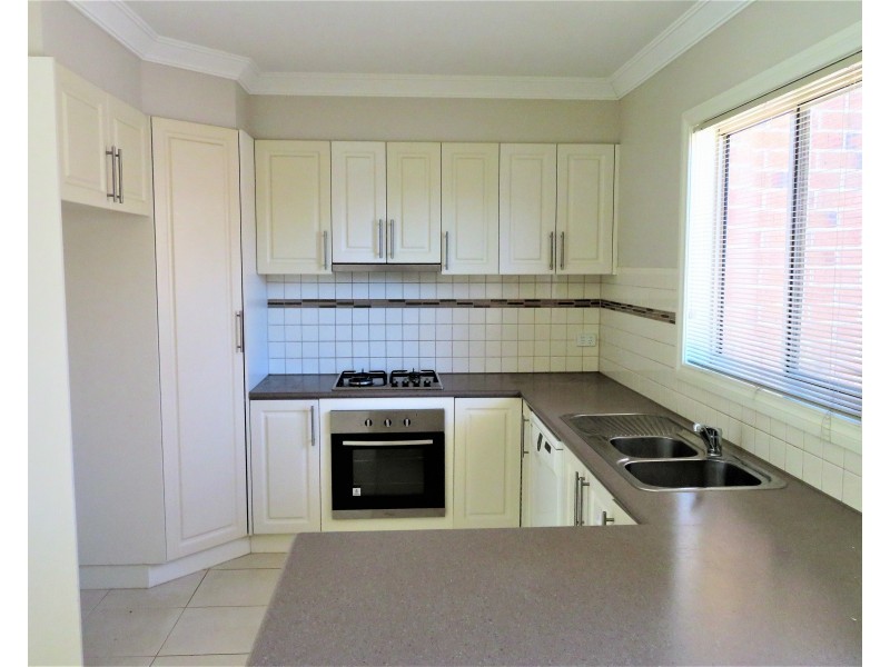 1 Jindabyne Avenue, South Morang VIC 3752