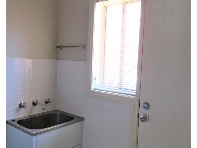 1 Jindabyne Avenue, South Morang VIC 3752