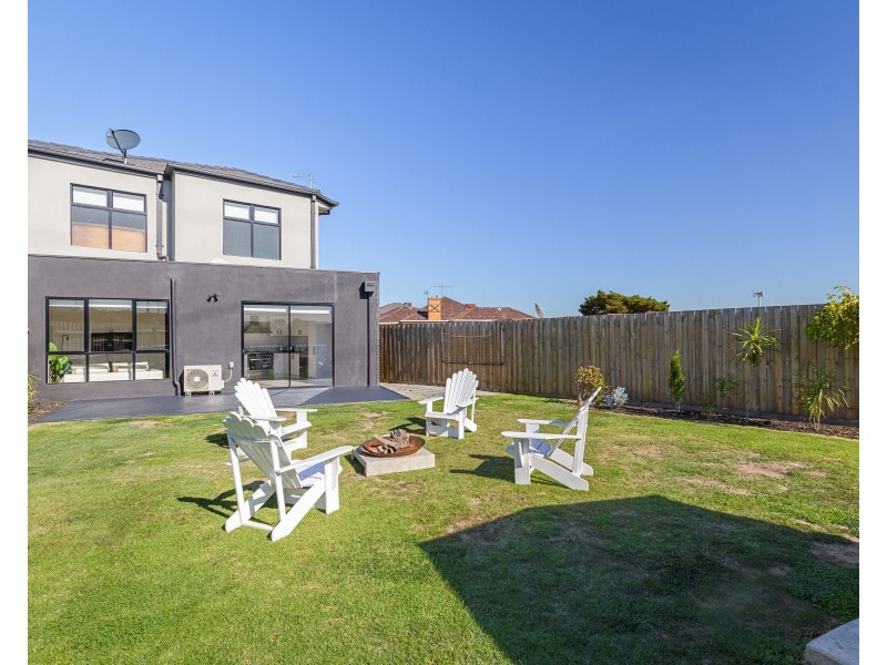 1/16 Joan Court, Reservoir VIC 3073