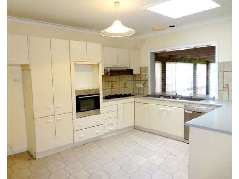23 Carbeen Drive, Bundoora VIC 3083