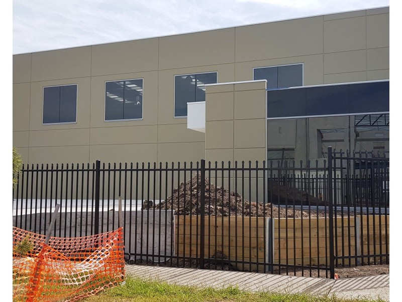 16B/2 Alysam Road, Epping VIC 3076