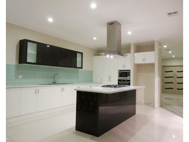 11 Maranatha Street, Epping VIC 3076