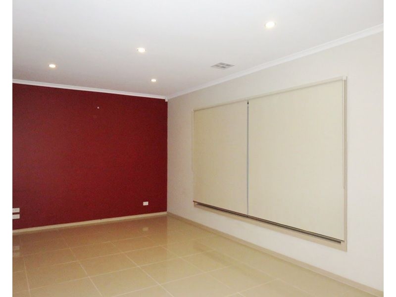 11 Maranatha Street, Epping VIC 3076