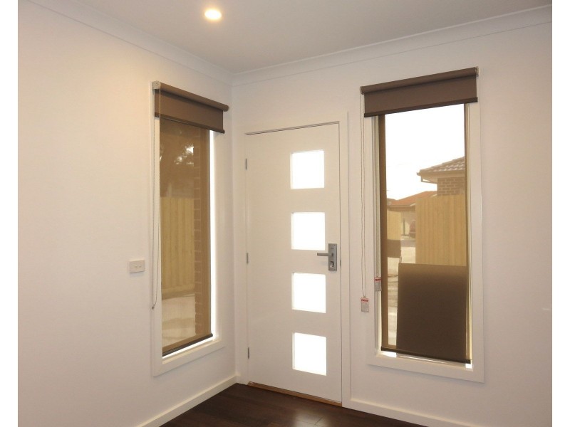 2/15 Bailey Street, St Albans VIC 3021